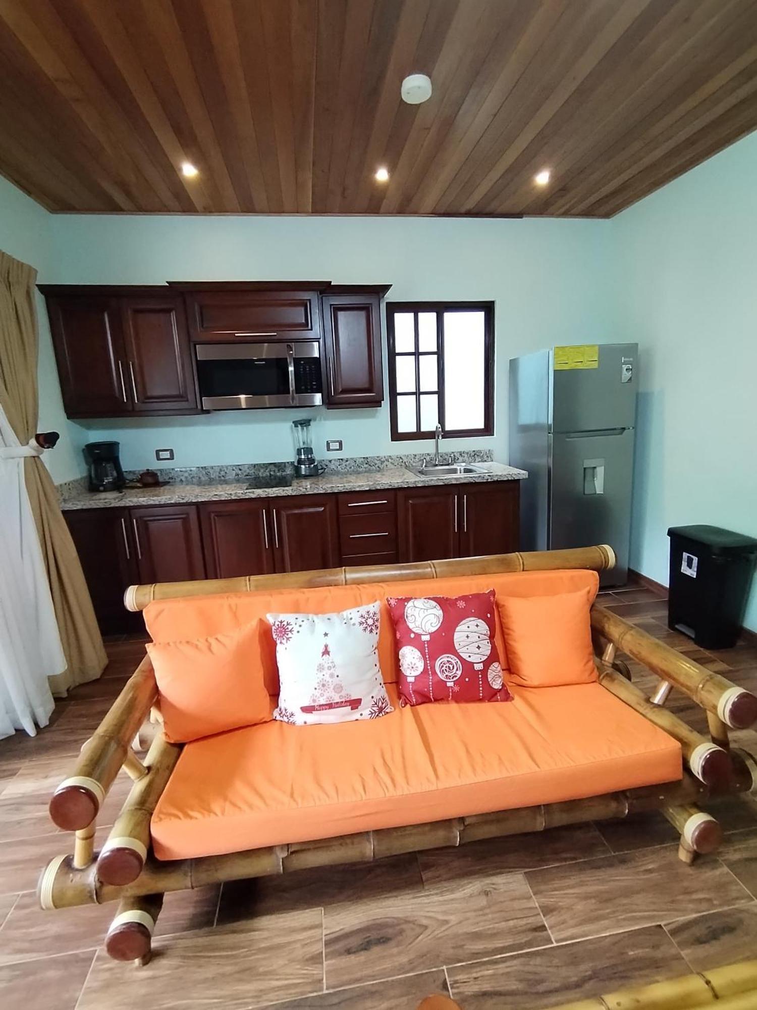 Bungalows Beachfront Hotel ปุนตาอูวา ภายนอก รูปภาพ