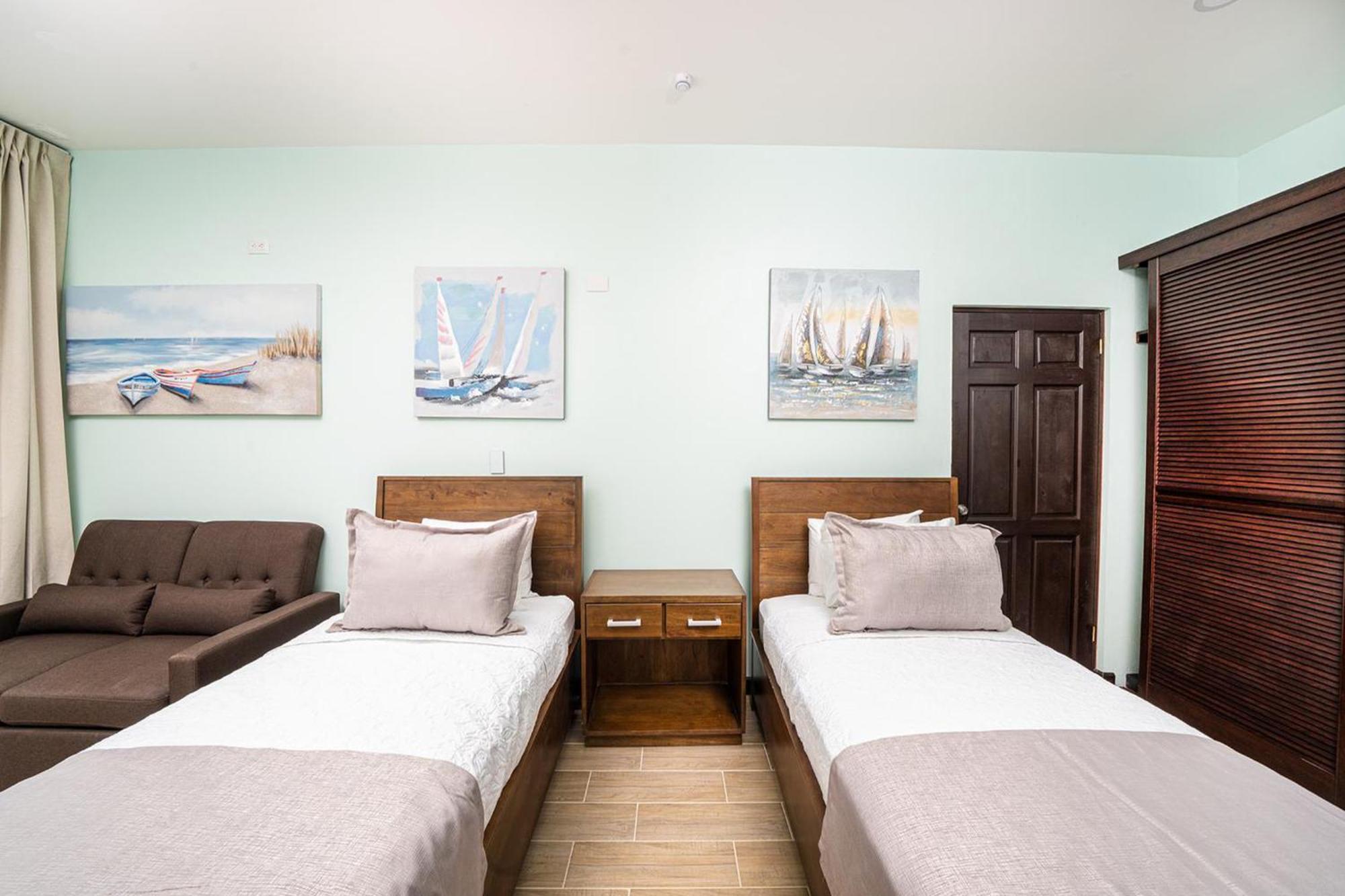 Bungalows Beachfront Hotel ปุนตาอูวา ภายนอก รูปภาพ